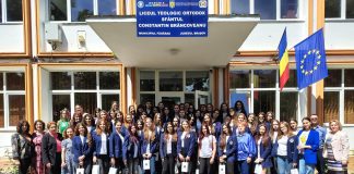 Foto. Schimb de experiență educațional între Liceul Teologic Ortodox ” Sfântul Constantin Brâncoveanu” Făgăraș și Colegiul National Pedagogic „Spiru Haret” Buzău