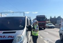 Razie în județul Brașov: 800 amenzi aplicate transportatorilor de mărfuri și persoane