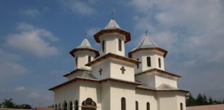Hram la Mănăstirea Făget-Boholț de pe Dealul Galațiului de Sfinții Împărați Constantin si Elena. Slujba începe la ora 8.00