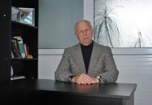 Prof. Liviu Ioani și Cronica Vorbirii: ,,Mult e dulce și frumoasă“. Mihai Eminescu: ,,Văd poeţi ce-au scris o limbă ca un fagure de miere”