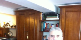 Un ultim omagiu pentru Nicolae Albu. Înmormântarea va avea loc luni, ora 13. Originar din Vadul Făgărașului, Nicolae Albu a condus industria hotelieră brașoveană