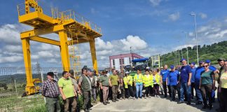 Foto. Acțiune de ecologizare pe râul Olt. S-au strâns 6 mc de deșeuri