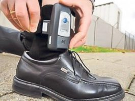 Bărbat reținut de polițiști după o alertă dată de sistemul de monitorizare electronică. El se plimba prin Făgăraș