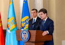 Președintele Nicușor Dan l-a desemnat pe Eugen Tomac pentru funcția de premier. În 10 zile este obligat să formeze un guvern