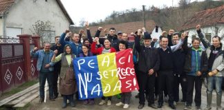 Nădășenii vor sărbători victoria împotriva familiei Colțeu, la 24 iunie. Retrocedarea ilegală a satului a fost blocată după 20 de ani de procese. Tragedii produse de corupția din sistemul administratv și juridic românesc