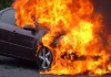 Un tânăr din Rodbav, beat și fără permis s-a ales cu dosar penal după ce mașina i-a luat foc. Polițiștii l-au prins în Ileni